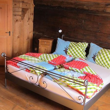 Ferienwohnung Graubuenden/ Castiel Bagian luar foto