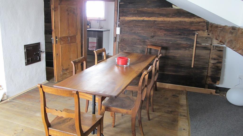Ferienwohnung Graubuenden/ Castiel Bagian luar foto