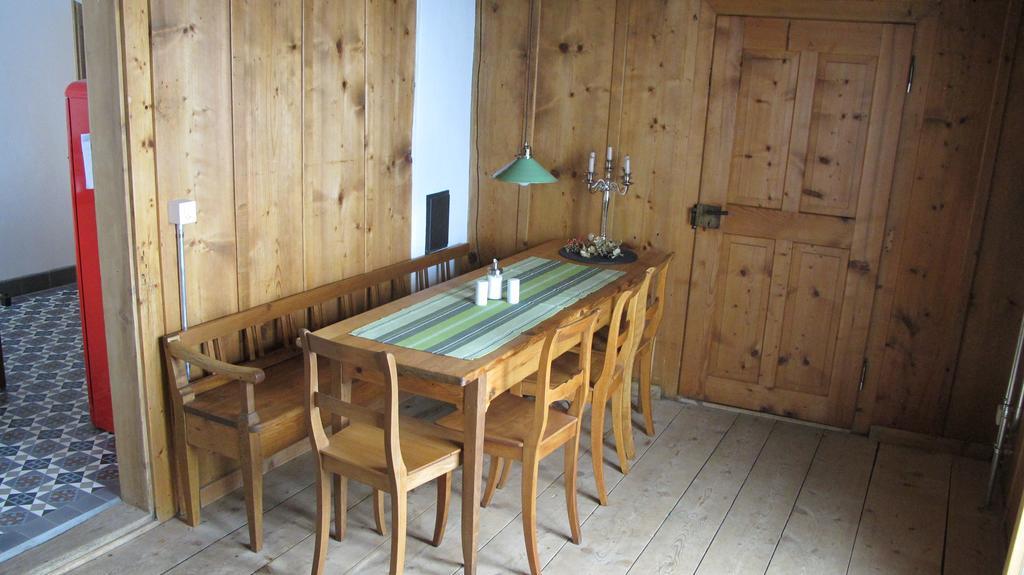 Ferienwohnung Graubuenden/ Castiel Bagian luar foto