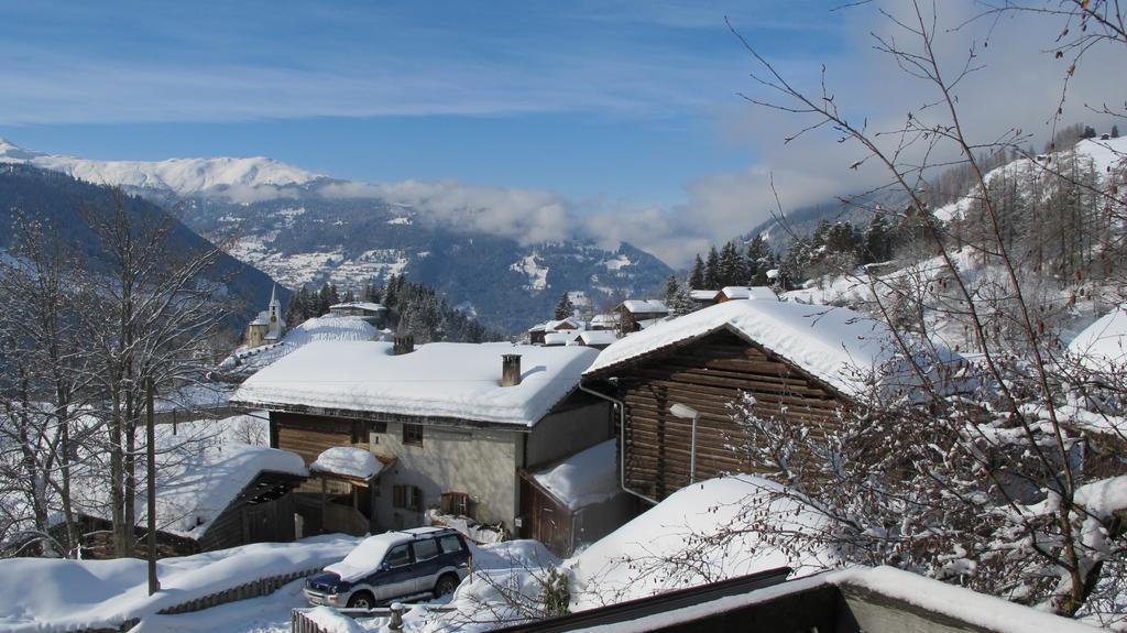 Ferienwohnung Graubuenden/ Castiel Bagian luar foto