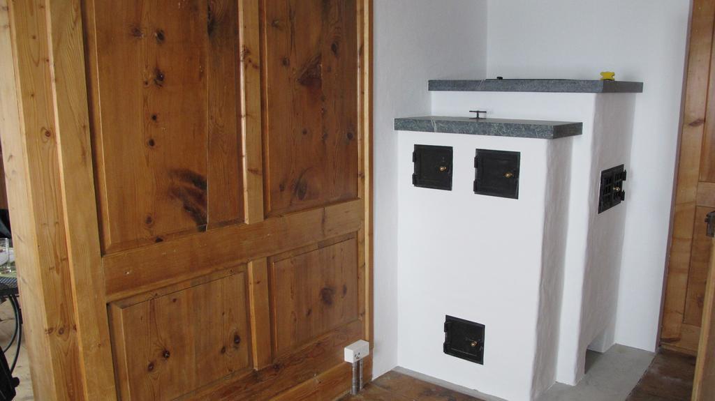 Ferienwohnung Graubuenden/ Castiel Bagian luar foto